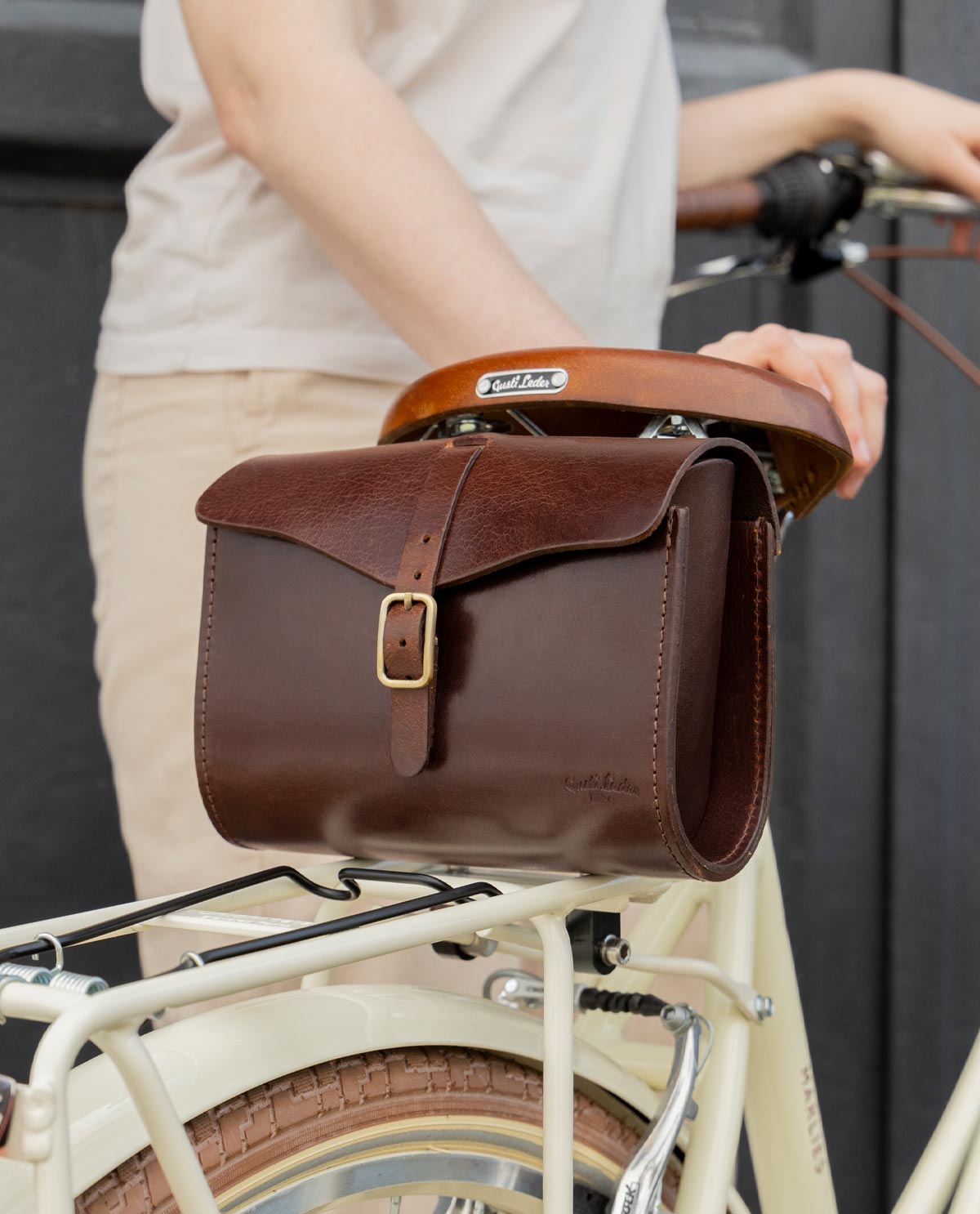 Borsa Da Sella In Pelle Vintage Per Bicicletta - Borsa Portattrezzi Per Manubrio O Sella - Large, Nero, Fibbia In Ottone